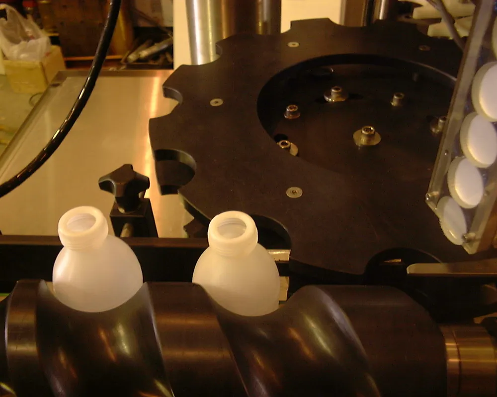 EDELSTEIN induction sealing for pharmaceutical bottles
